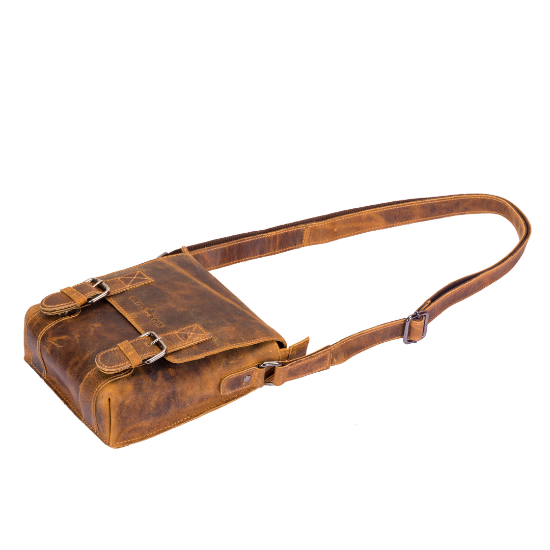 Leather Shoulder Bag Dubbo - Camel - Greenwood Leather