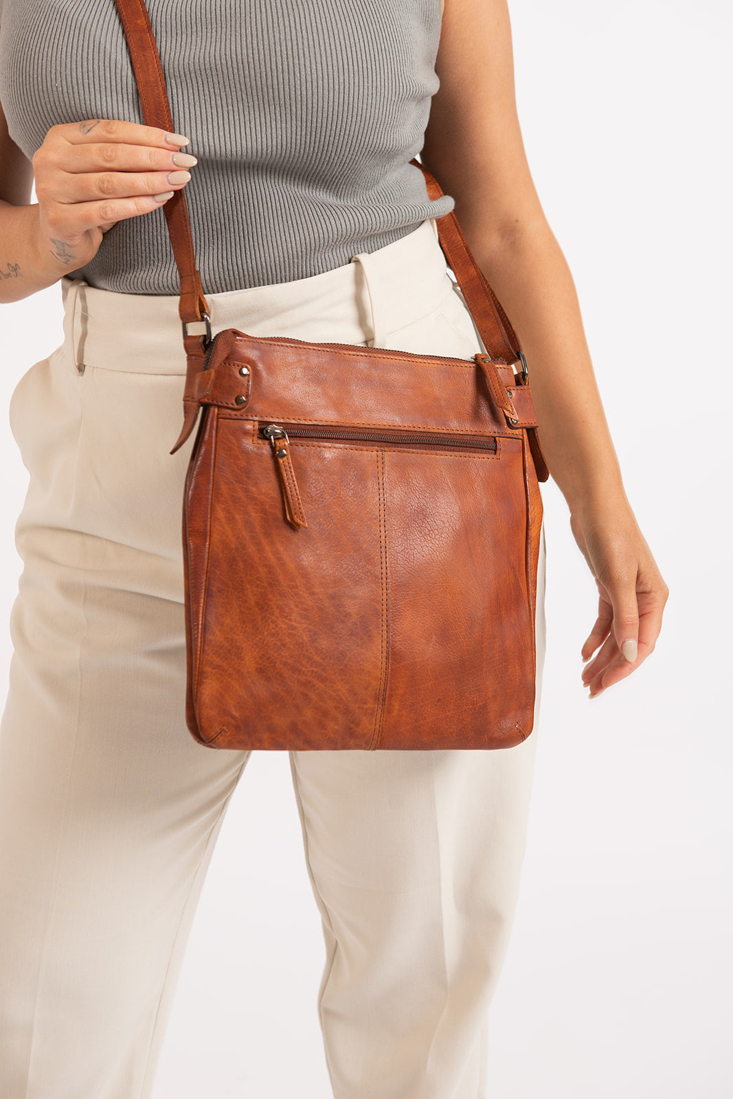 Leather Shoulder Bag Robbie - Cognac - Greenwood Leather