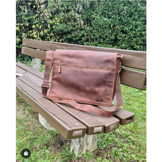 Leather Laptop Bag Berlin - Sandal - Greenwood Leather